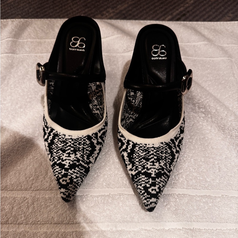 Cosy Island Black and White Heeled Mules Size 5